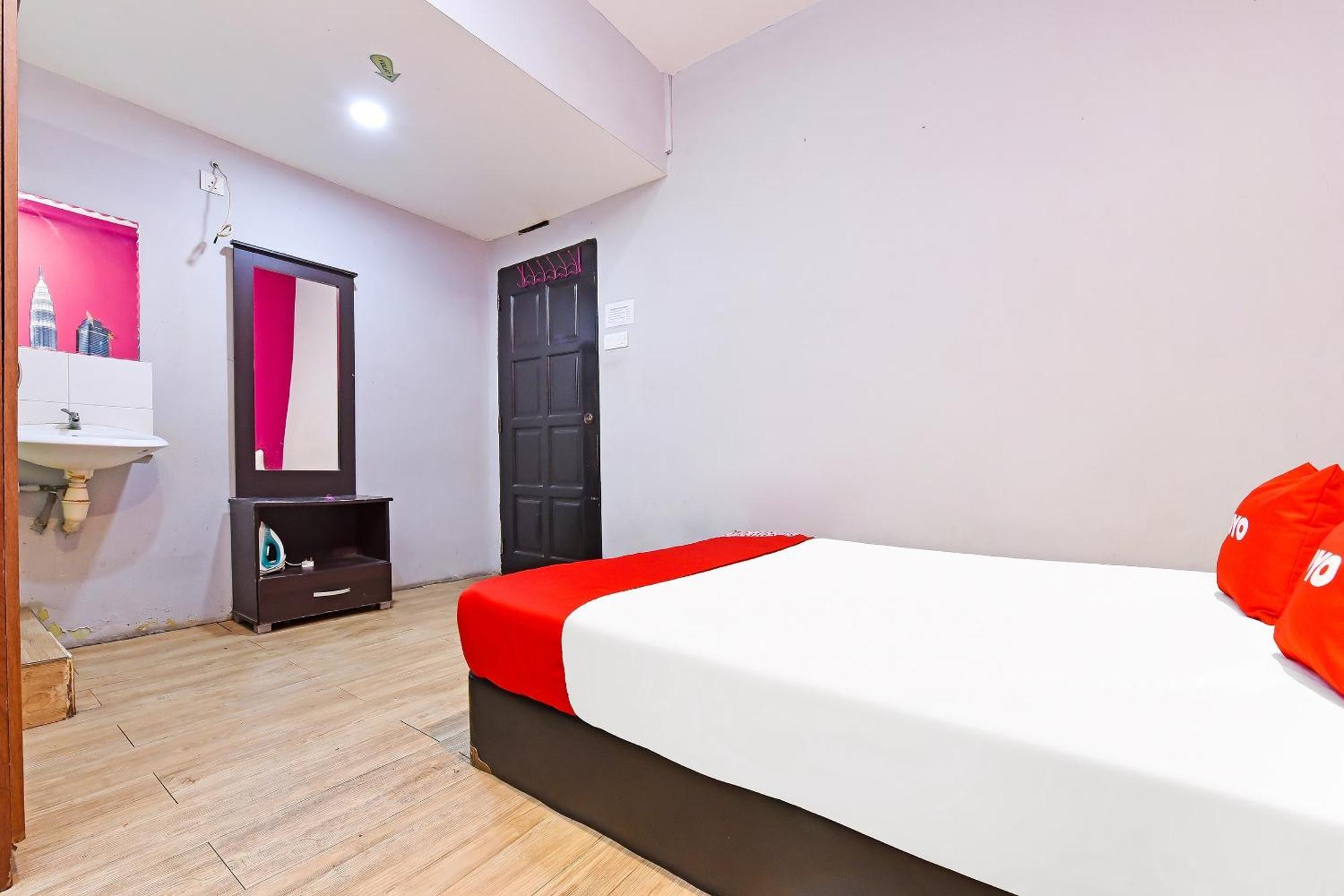Oyo 90138 Hotel Elwarda Klcity Kuala Lumpur Kültér fotó